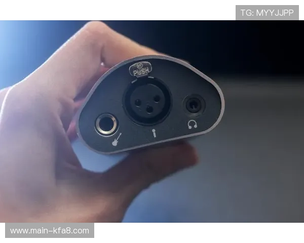 K8游戏盒子:支持离线下载随时随地畅玩无需网络连接 K8游戏盒子:支持离线下载随时随地畅玩无需网络连接